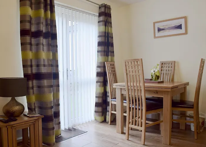 18 Elm Court * 凯西克